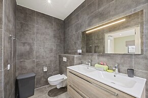 Villa Amber with pool at mambo beach