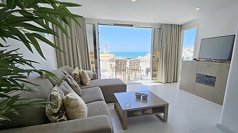 Albufeira Blue Wave Retreat 64