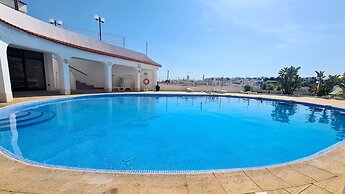 Albufeira Blue Wave Retreat 64