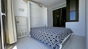 Albufeira Blue Wave Retreat 64