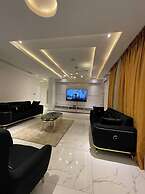 Carizma Luxury Apartment
