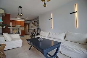 Villa Elias 1BR Upper Apt with Pool