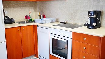 Villa Elias 1BR Upper Apt with Pool