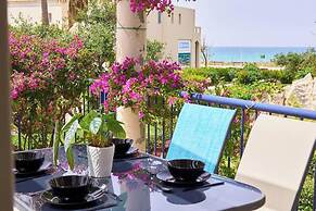 Villa Elias 1BR Upper Apt with Pool