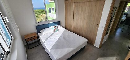 Punta Azul Ocean Resort 4B