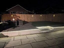 3 Bed-sleeps 5-garden-parking-pets