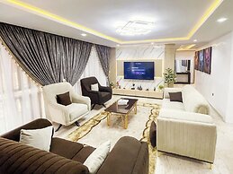 Kolebus Luxury Apartment