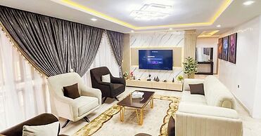 Kolebus Luxury Apartment