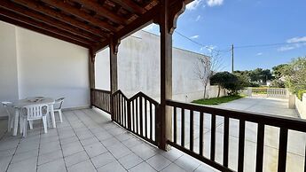 Villetta Marilena Sleeps 7 Torre Suda