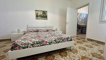 Villetta Marilena Sleeps 7 Torre Suda