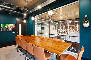 Student Only Vita St. Albans