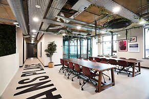 Student Only Vita St. Albans