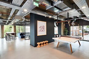 Student Only Vita St. Albans