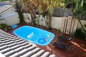 Elegante Casa com Piscina - João Paulo