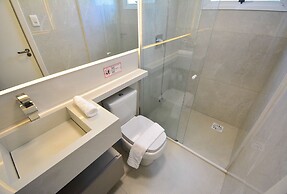 Elegante Casa com Piscina - João Paulo