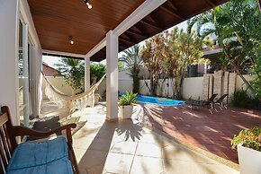 Elegante Casa com Piscina - João Paulo