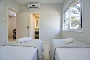 Elegante Casa com Piscina - João Paulo