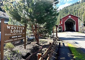 Westfir Lodge & Mountain Market