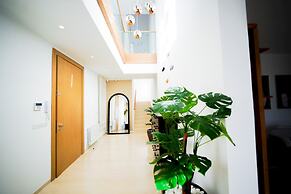 Villa Apollon Seaside and Luxurious