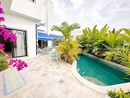 Villa Azur Piscine Bord de mer a Hammamet