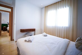 Villa Hermes Seaside and Luxurious