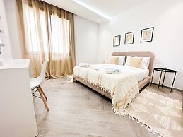 The Business Stay Brand new in Lac 2