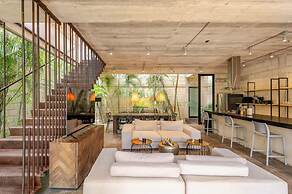 Hum Living Luxury Villas-La Veleta Tulum