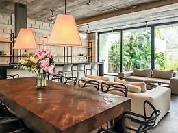 Hum Living Luxury Villas-La Veleta Tulum