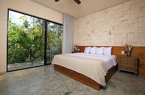 Hum Living Luxury Villas-La Veleta Tulum