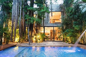 Hum Living Luxury Villas-La Veleta Tulum