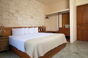 Hum Living Luxury Villas-La Veleta Tulum
