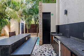 Hum Living Luxury Villas-La Veleta Tulum