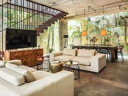 Hum Living Luxury Villas-La Veleta Tulum