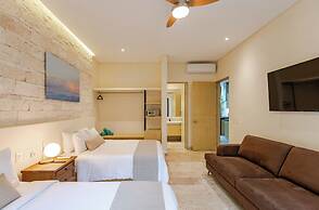 Hum Living Luxury Villas-La Veleta Tulum