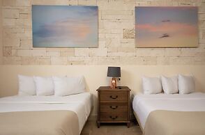 Hum Living Luxury Villas-La Veleta Tulum