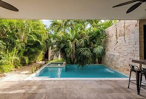 Hum Living Luxury Villas-La Veleta Tulum