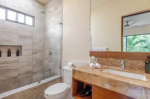 Hum Living Luxury Villas-La Veleta Tulum