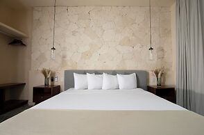 Hum Living Luxury Villas-La Veleta Tulum
