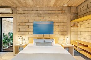 Hum Living Luxury Villas-La Veleta Tulum