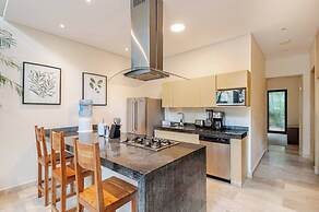 Hum Living Luxury Villas-La Veleta Tulum