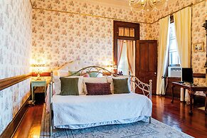 French Quarter Lanaux Mansion B & B