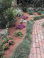 French Quarter Lanaux Mansion B & B