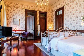 French Quarter Lanaux Mansion B & B