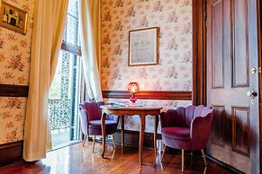 French Quarter Lanaux Mansion B & B