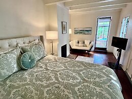 French Quarter Lanaux Mansion B & B
