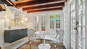 French Quarter Lanaux Mansion B & B