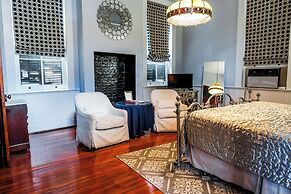 French Quarter Lanaux Mansion B & B