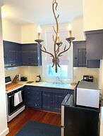 French Quarter Lanaux Mansion B & B