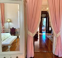 French Quarter Lanaux Mansion B & B