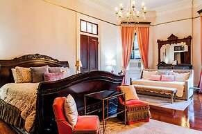 French Quarter Lanaux Mansion B & B